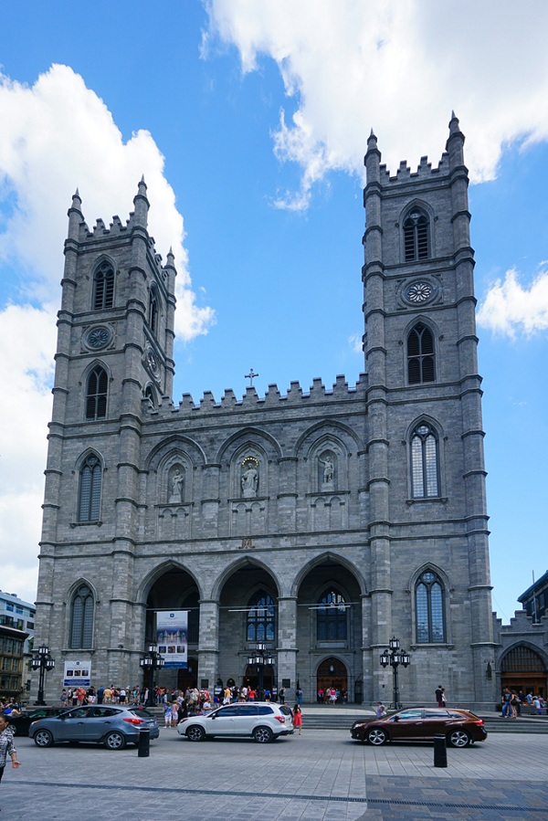 蒙特利尔圣母大教堂