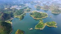 贵阳百花湖景如画 百余个岛屿峰峦起伏