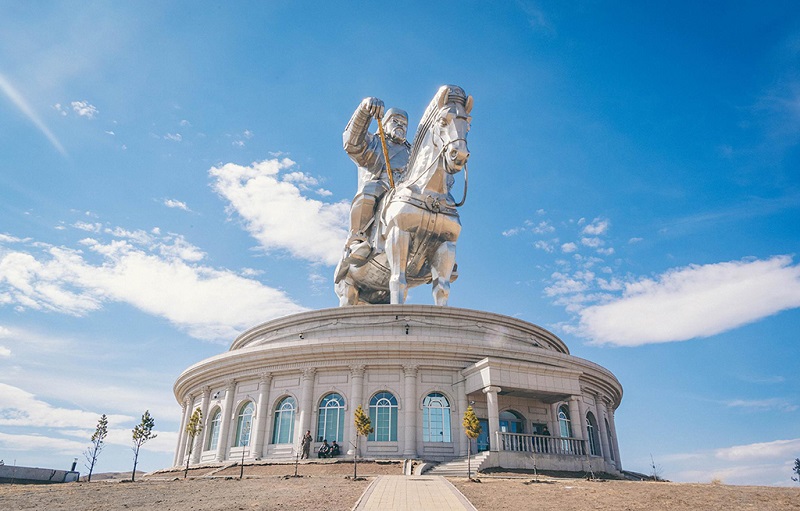 成吉思汗骑马塑像博物馆