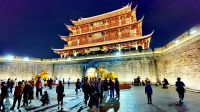 广东潮州古城春节迎来不少省内外游客