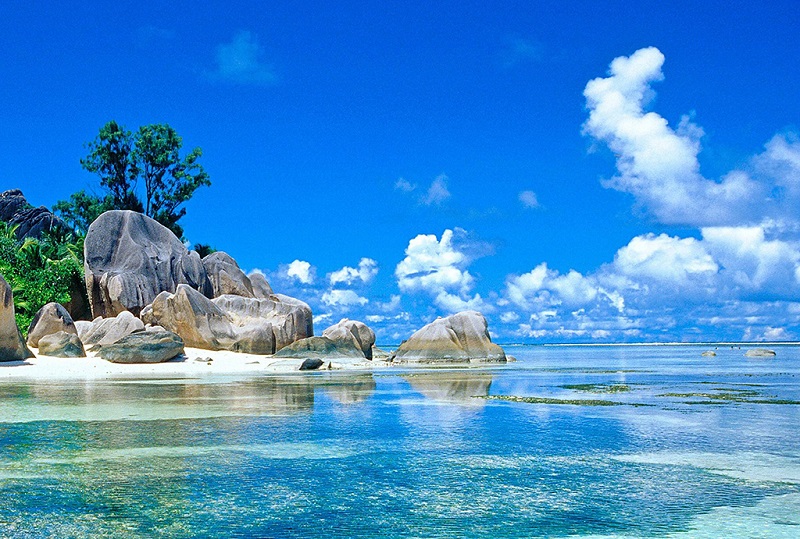 斐济最具田园风光的洛迈维蒂群岛