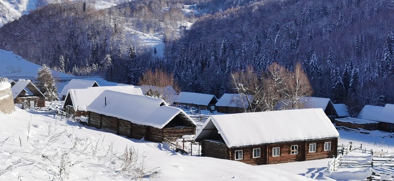 大山深处的木屋