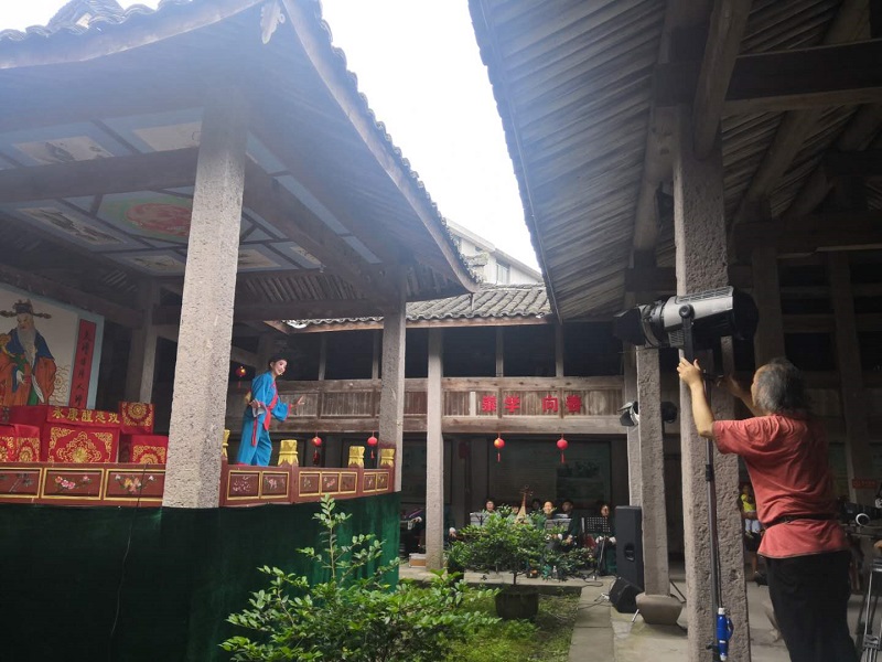 《浙戏千年》栏目组拍摄