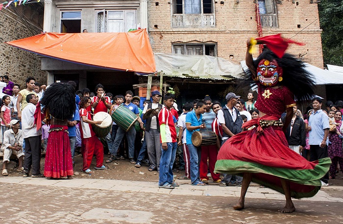 尼泊尔人在过节时的情景