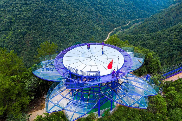 天子地天空之境玻璃眺台