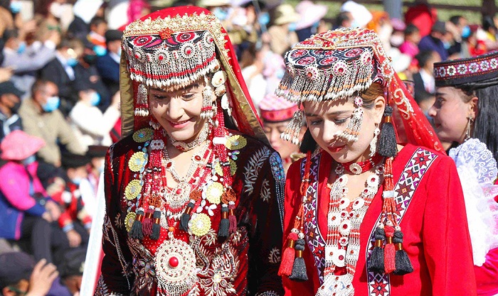 塔吉克族是中国唯一的白种人