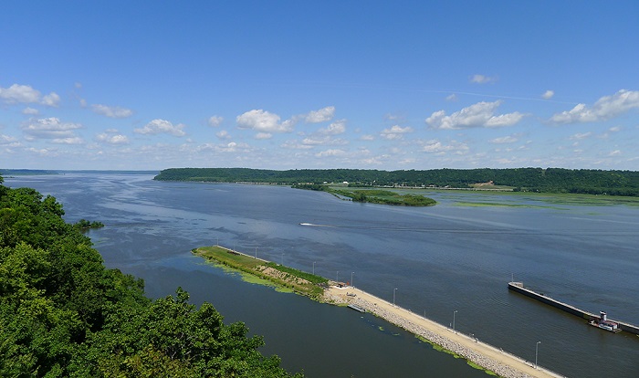 美国第一长河--密西西比河