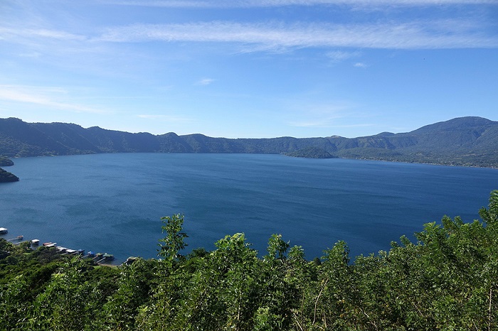 科阿特佩克火山湖被誉为世界最美丽的十个湖泊之一
