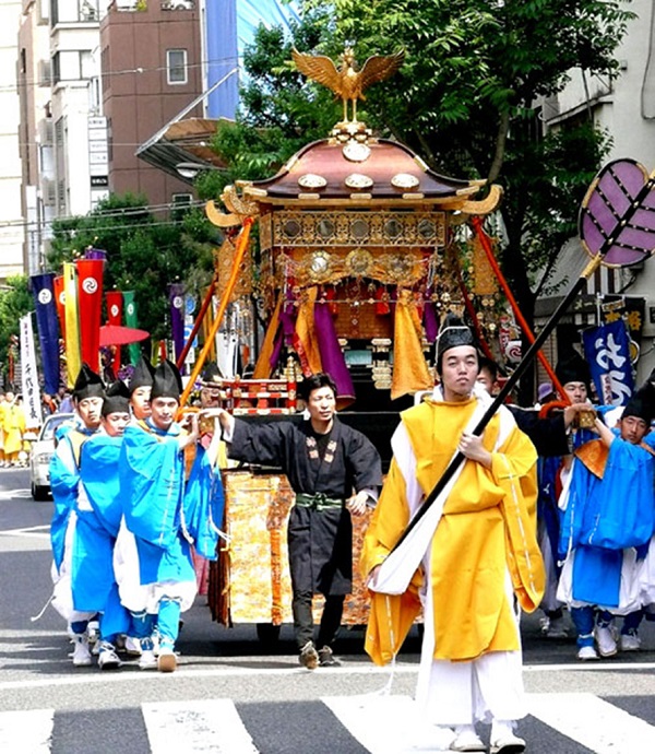 神田祭巡游