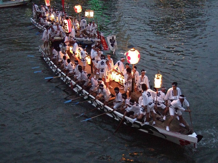 水上的天神祭