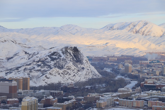 这是2022年12月18日在新疆阿勒泰地区阿尔泰山脉拍摄的雪景。 (7)