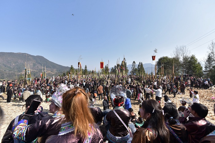 2023年1月29日，在贵州省从江县丙妹镇敖里苗寨，苗族同胞参加芦笙节活动。6_副本