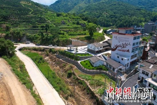 大荆镇盘黄盘山古道改造后。乐清市文化和广电旅游体育局供图