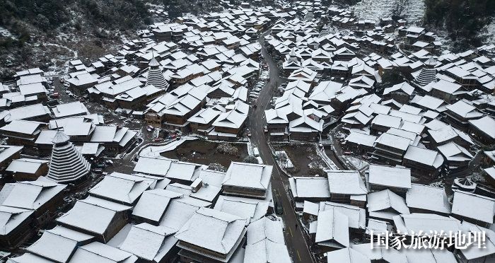 2024年1月22日，在贵州省黔东南苗族侗族自治州黎平县双江镇黄岗侗寨拍摄的乡村雪景。 (1)