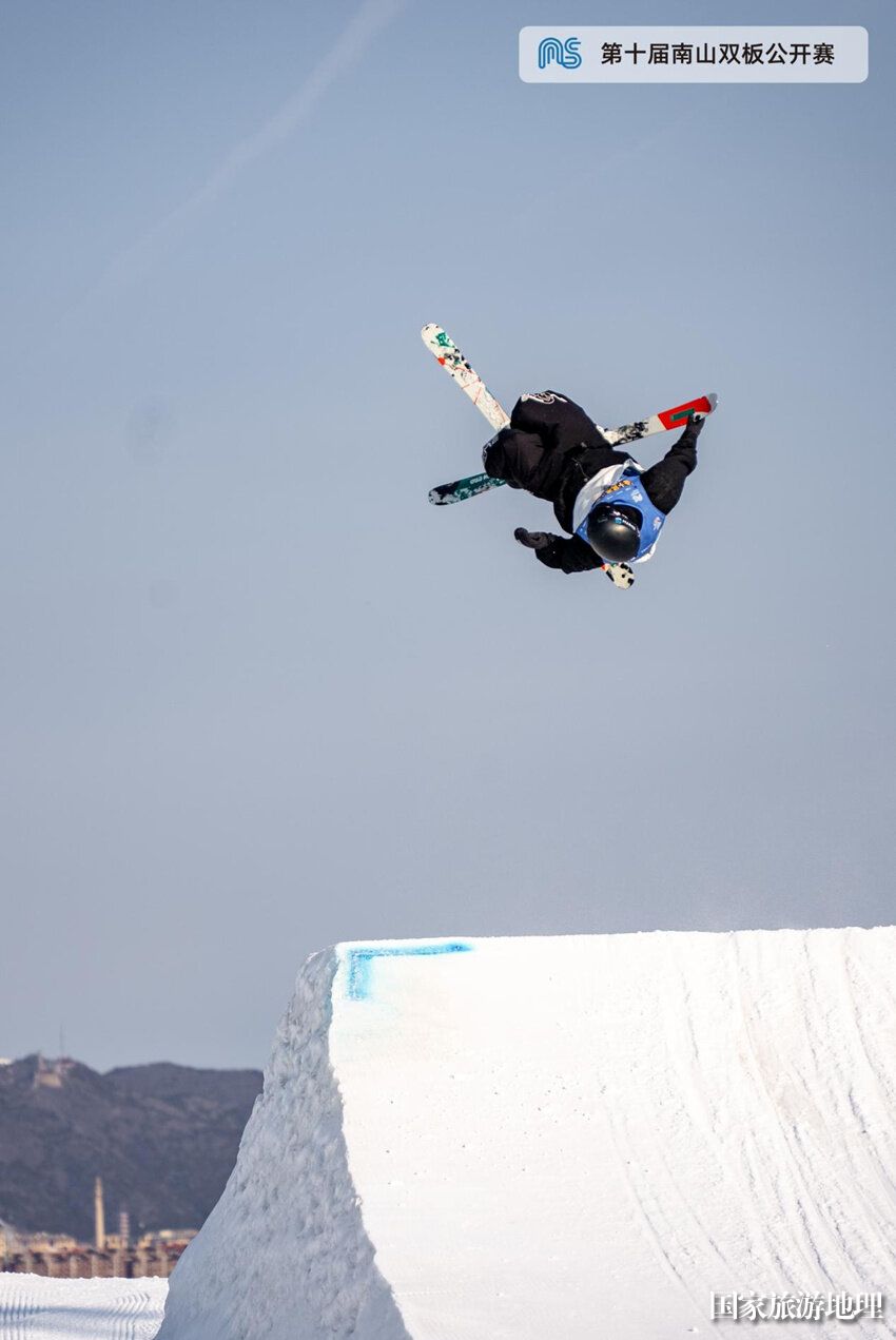 第十屆南山雙板公開賽圓滿落幕,青少年新秀展露鋒芒